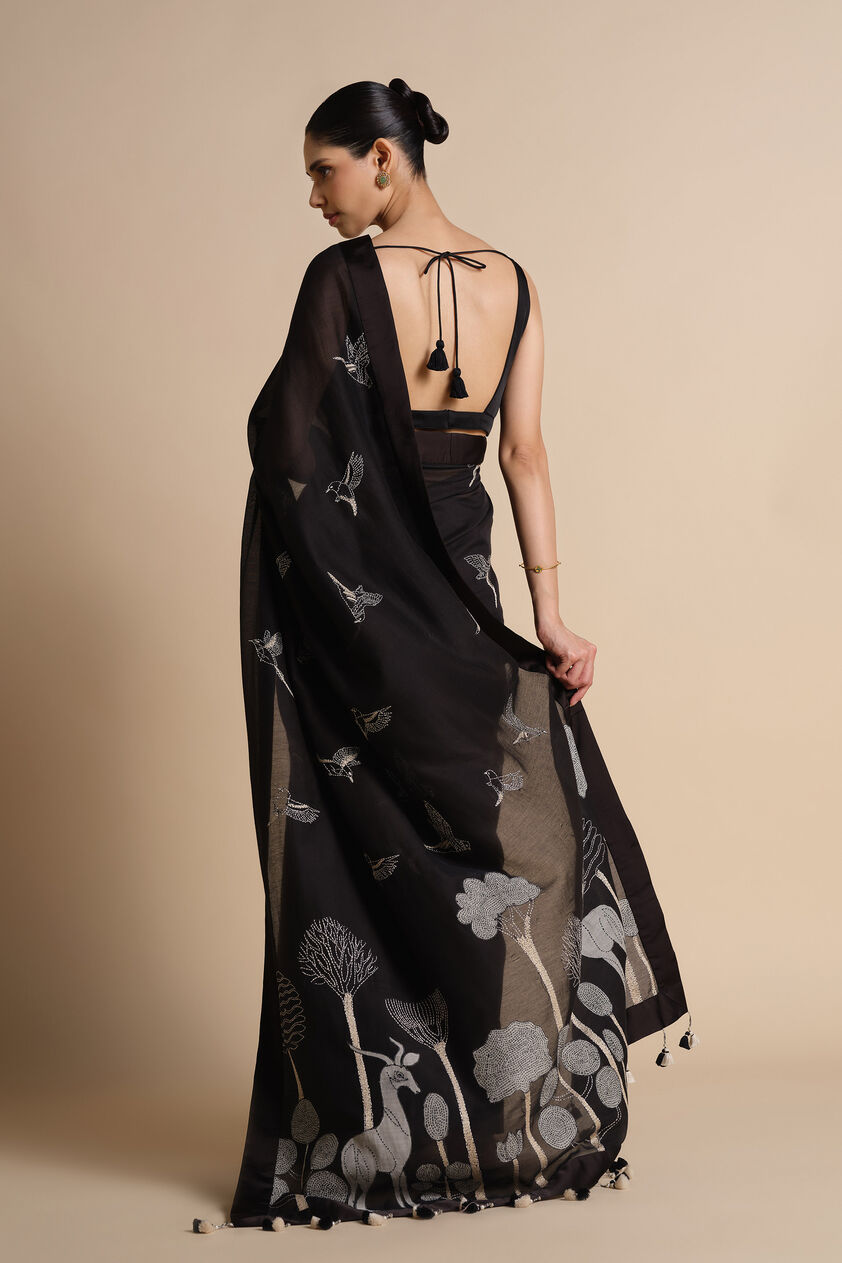 Usoa Hand-embroidered Kantha Mul Saree - Black, Black, image 2